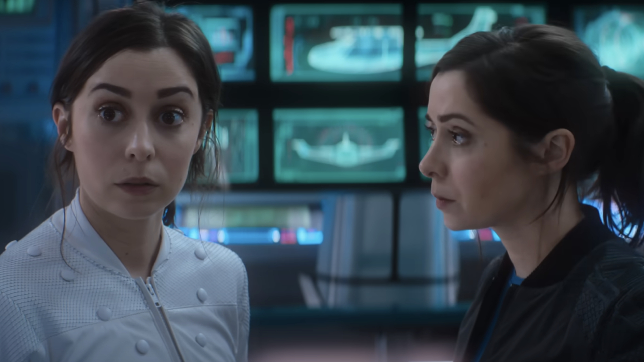 Cristin Milioti standing next to Cristin Milioti on Black Mirror