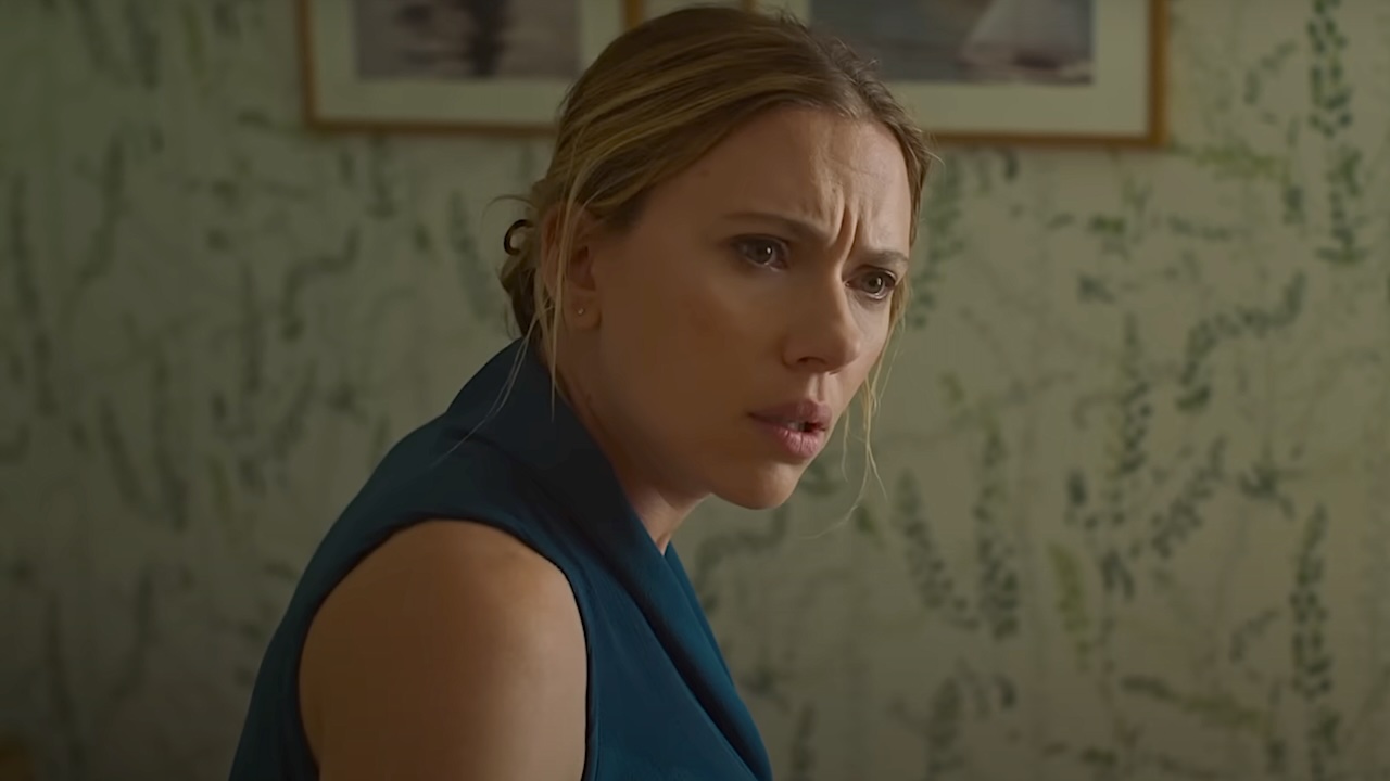 Scarlett Johansson with a troubled look on her face in My Mother&#039;s Wedding.