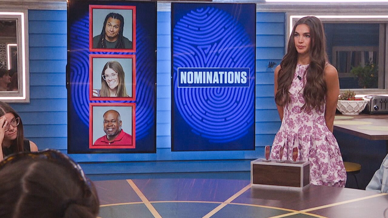 Lauren announcing her nominations